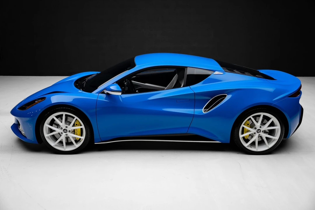 2025 Lotus Evora - Image 16 of 31