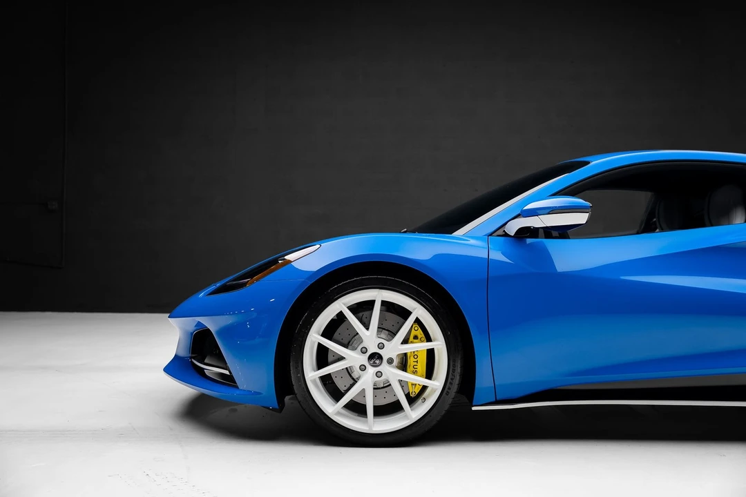 2025 Lotus Evora - Image 18 of 31