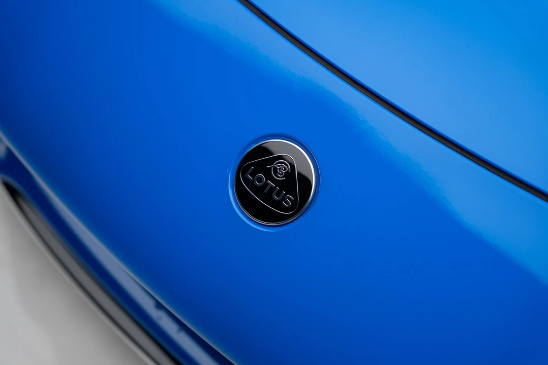 2025 Lotus Evora - Image 13 of 31