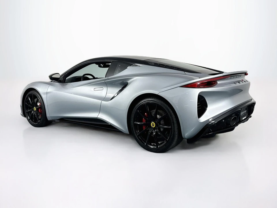 2025 Lotus Evora - Image 11 of 31