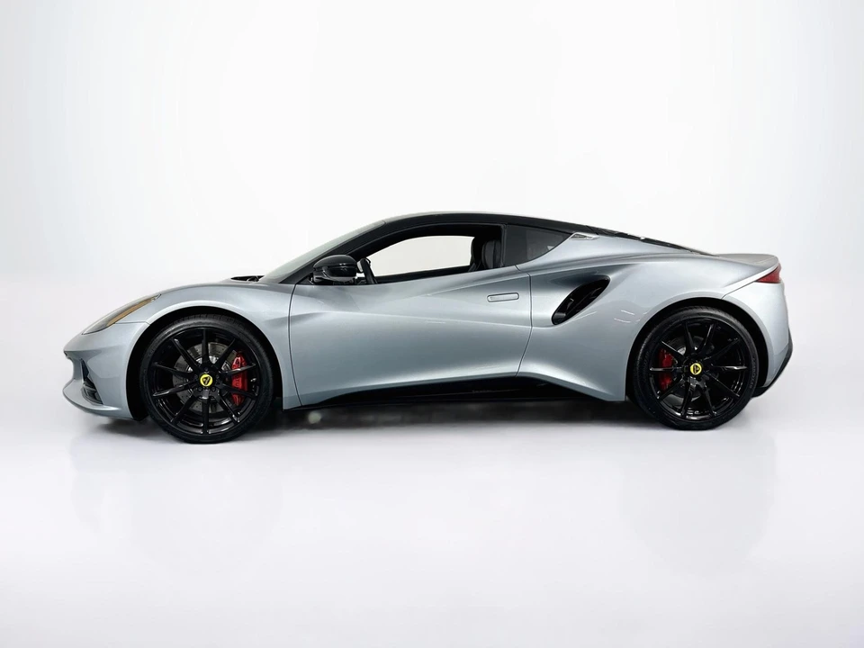 2025 Lotus Evora - Image 12 of 31