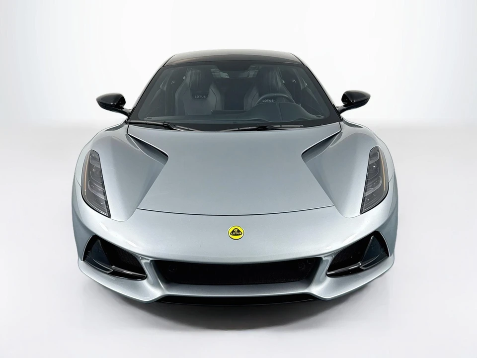 2025 Lotus Evora - Image 2 of 31