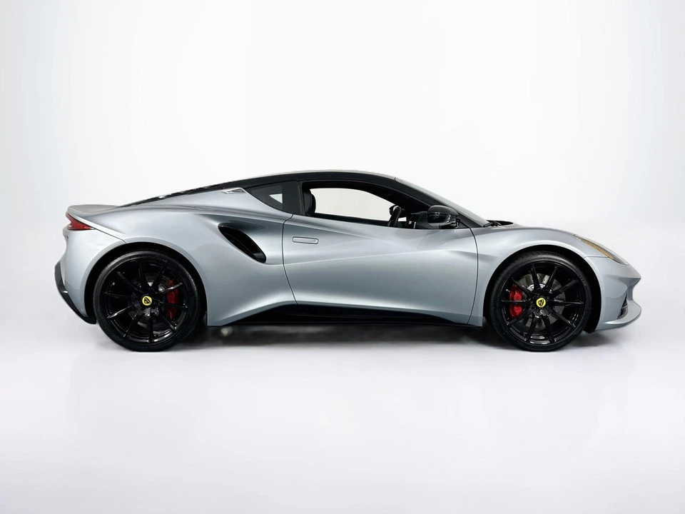 2025 Lotus Evora - Image 4 of 31