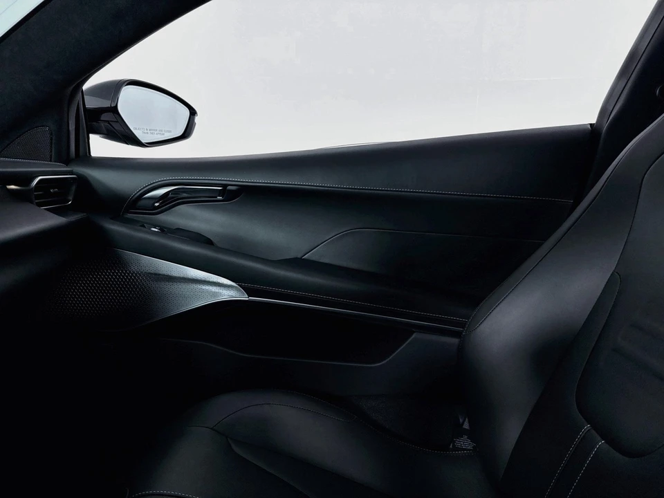 2025 Lotus Evora - Image 24 of 31