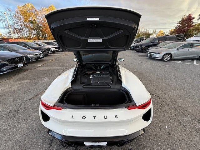 2025 Lotus Emira - Image 9 of 19