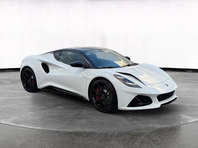 2025 Lotus Emira - Image 8 of 19