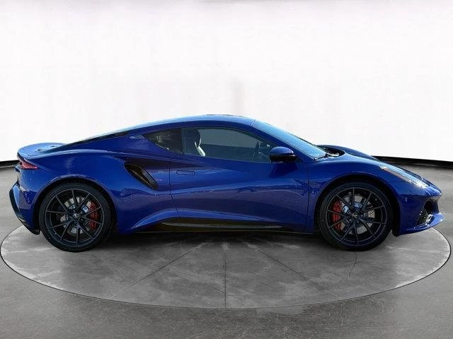 2025 Lotus Emira - Image 7 of 15