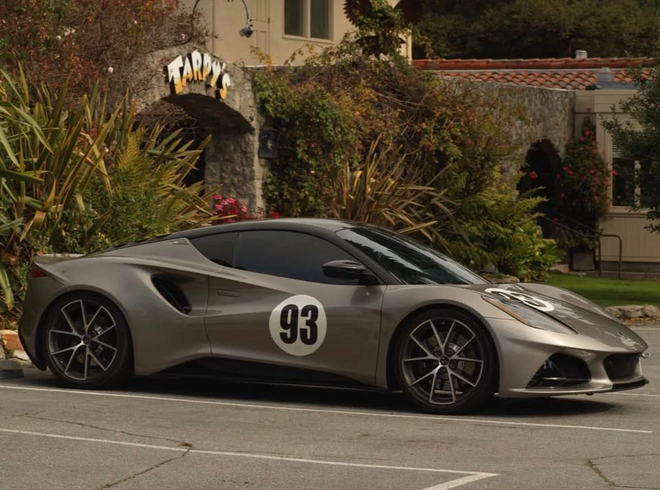 2025 Lotus Emira - Image 18 of 20