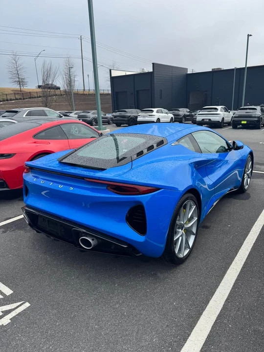 2025 Lotus Emira - Image 2 of 5