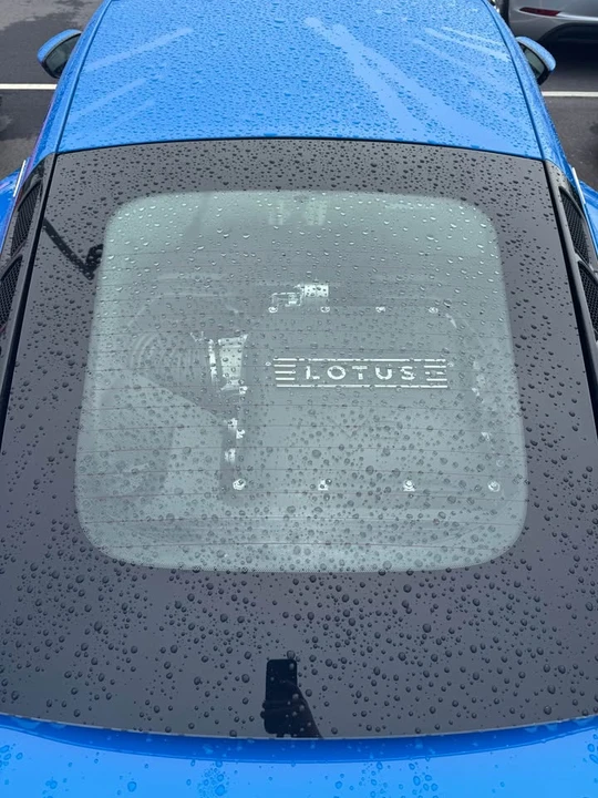2025 Lotus Emira - Image 3 of 5