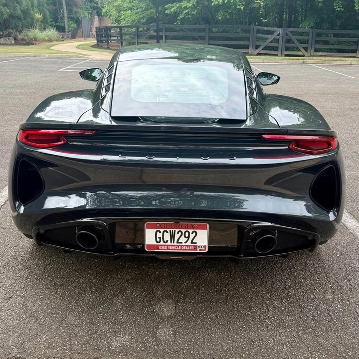 2025 Lotus Emira - Image 7 of 20