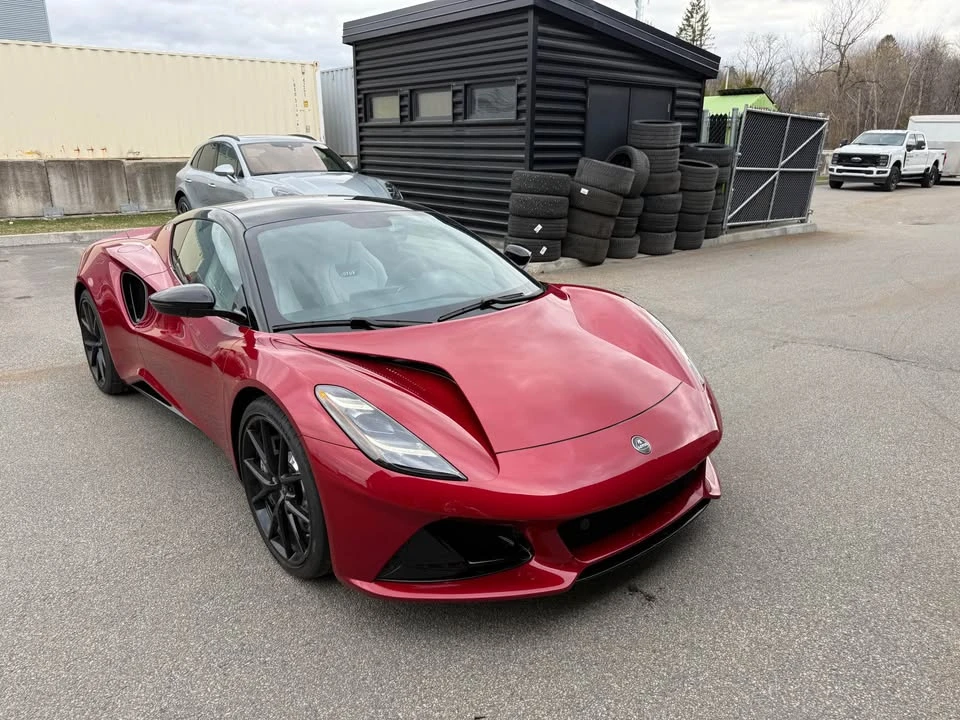 2025 Lotus Emira - Image 7 of 12
