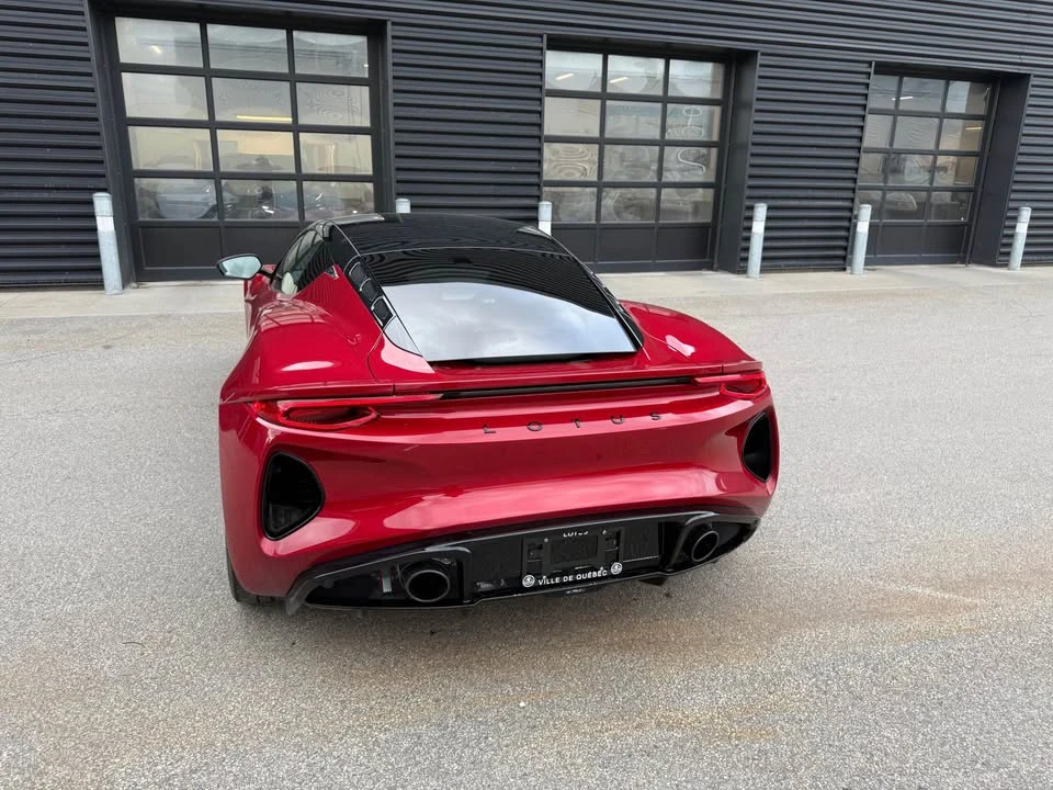 2025 Lotus Emira - Image 4 of 12