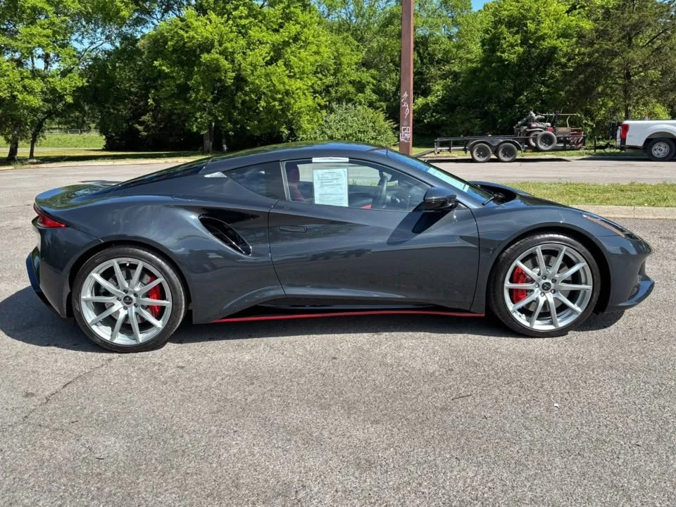2025 Lotus Emira - Image 8 of 20