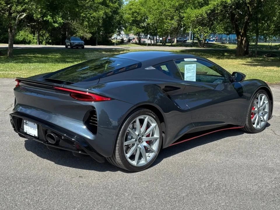 2025 Lotus Emira - Image 3 of 20