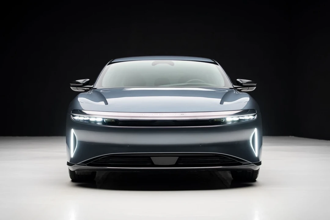 2025 Lucid Air - Image 7 of 21