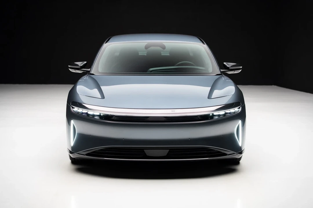 2025 Lucid Air - Image 6 of 21