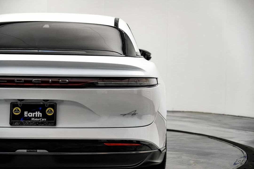 2025 Lucid Air - Image 12 of 12