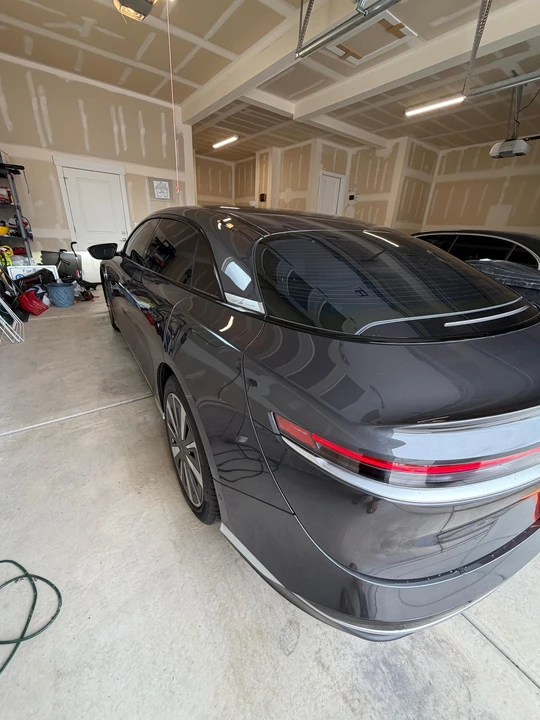 2025 Lucid Air - Image 21 of 31