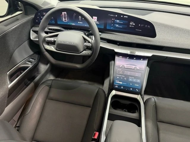 2025 Lucid Air - Image 11 of 12