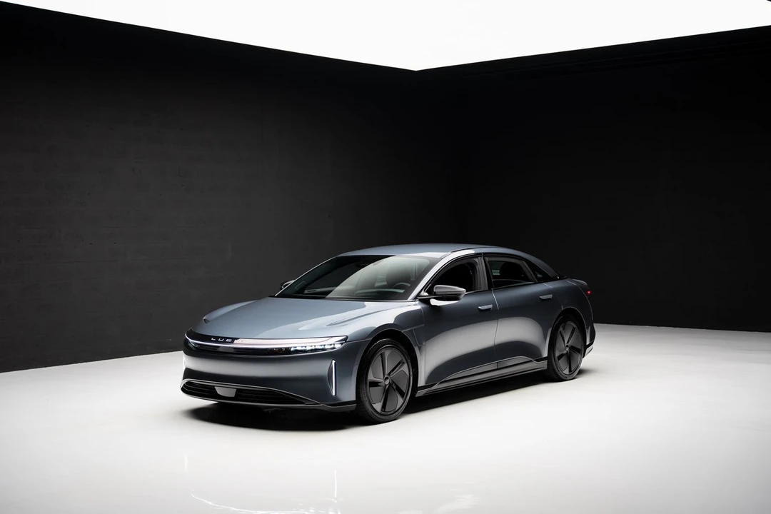 2025 Lucid Air - Image 4 of 12