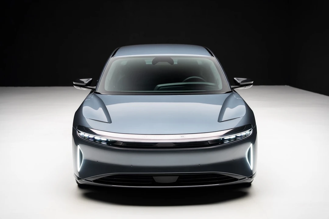 2025 Lucid Air - Image 5 of 12