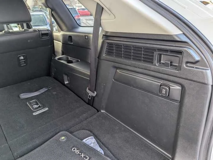 2025 Mazda CX-90 - Image 13 of 20