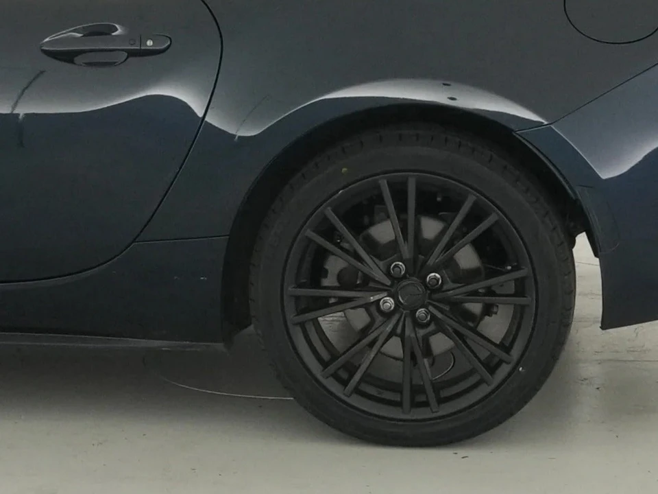 2025 Mazda ND MX-5 Miata - Image 17 of 31