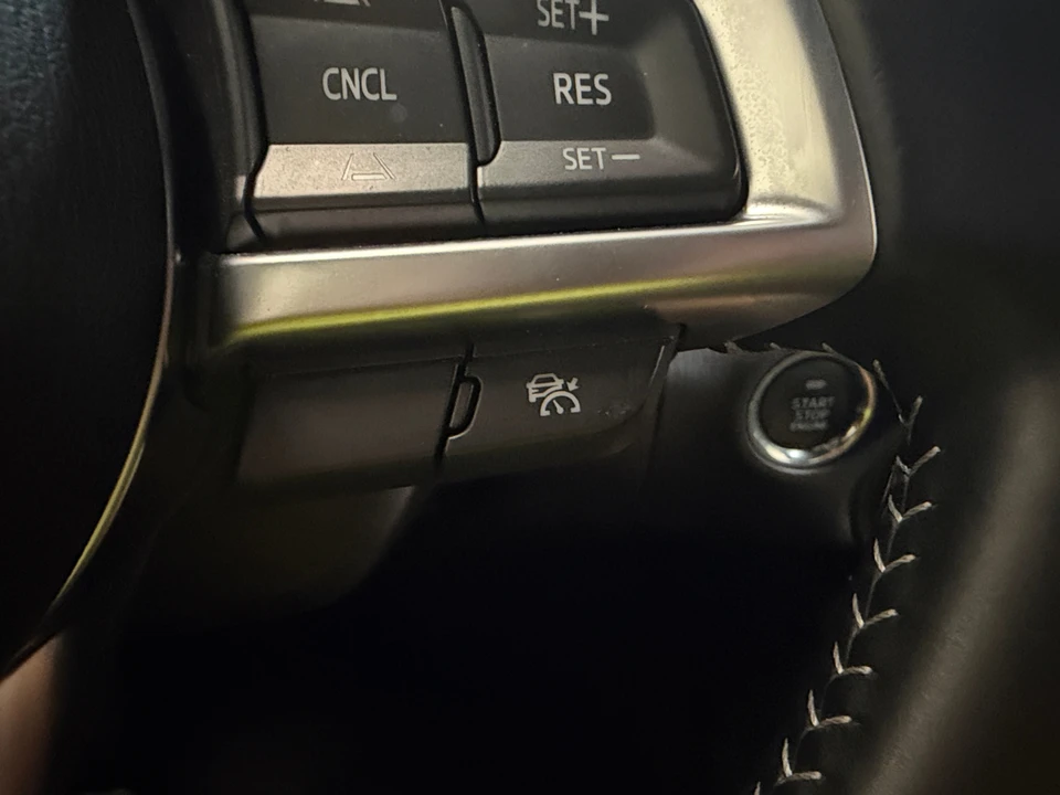 2025 Mazda ND MX-5 Miata - Image 10 of 31