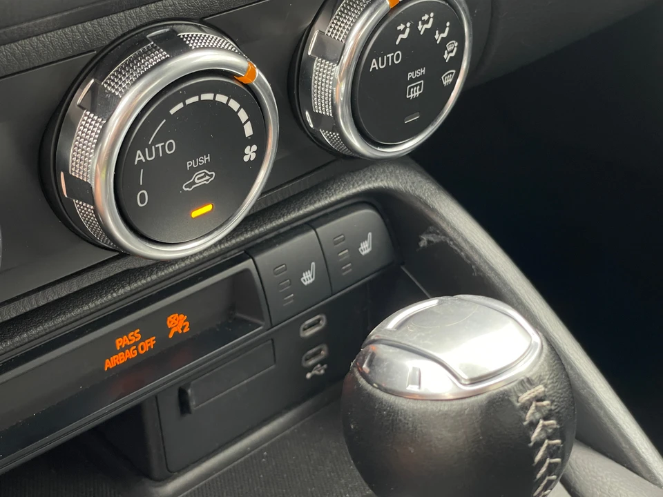 2025 Mazda ND MX-5 Miata - Image 14 of 31