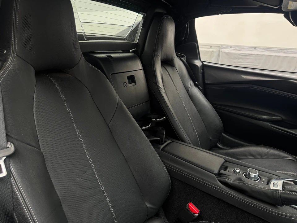 2025 Mazda ND MX-5 Miata - Image 5 of 31