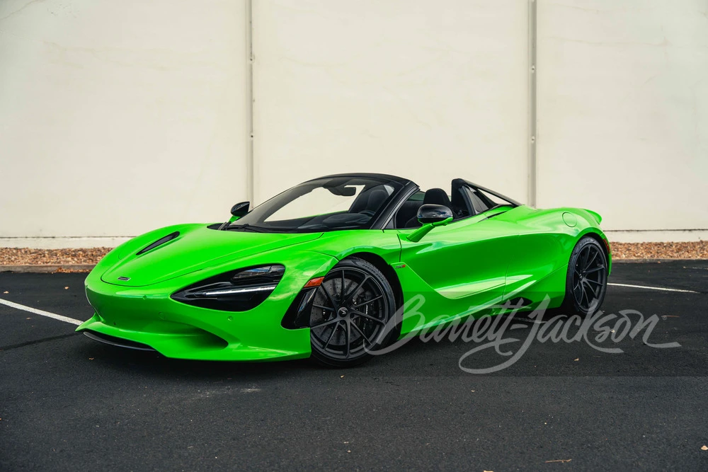 2025 McLaren 750S Spider - Image 8 of 11