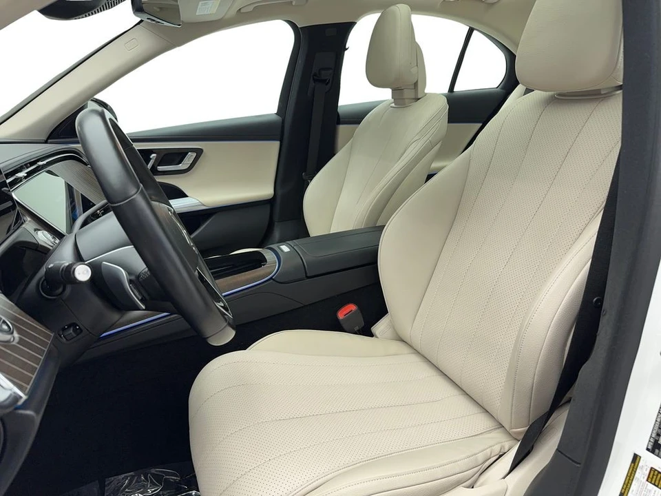 2025 Mercedes-Benz W214 E-Class - Image 13 of 21