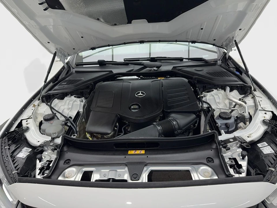 2025 Mercedes-Benz W214 E-Class - Image 12 of 21