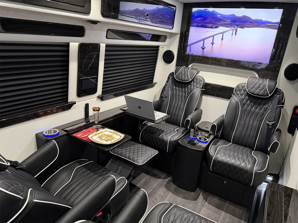 2025 Mercedes-Benz VS30 Sprinter - Image 20 of 21
