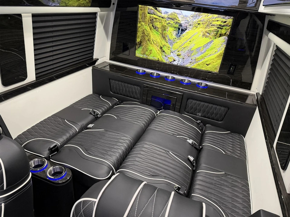 2025 Mercedes-Benz VS30 Sprinter - Image 23 of 31