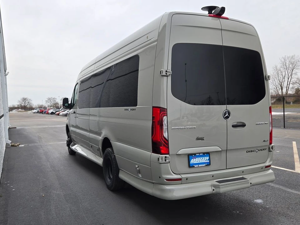 2025 Mercedes-Benz VS30 Sprinter - Image 13 of 21