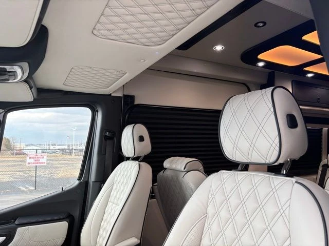 2025 Mercedes-Benz VS30 Sprinter - Image 20 of 21