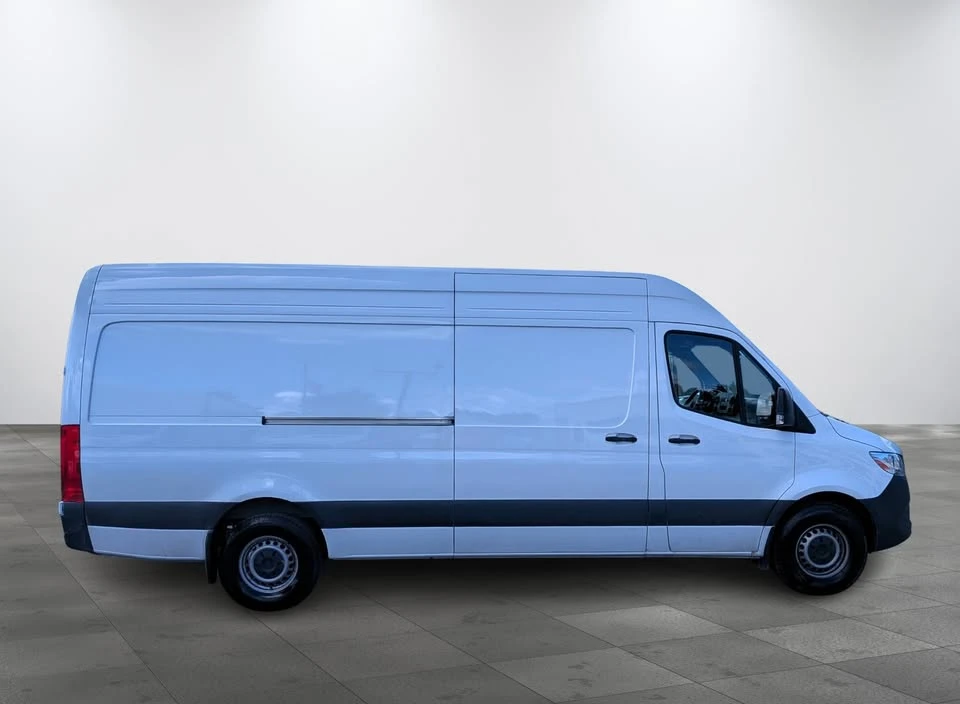 2025 Mercedes-Benz VS30 Sprinter - Image 7 of 19