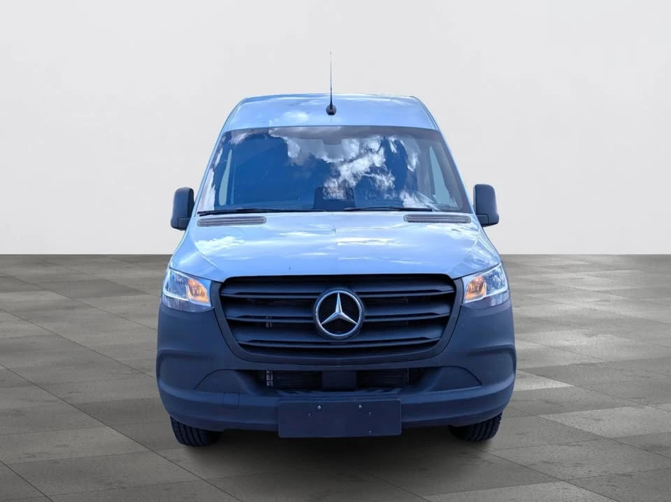 2025 Mercedes-Benz VS30 Sprinter - Image 16 of 19