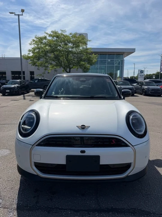 2025 Mini Mini 4th Gen - Image 2 of 13
