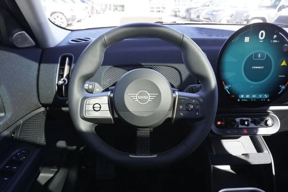 2025 Mini Countryman 3rd Gen - Image 8 of 20