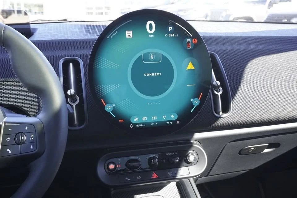 2025 Mini Countryman 3rd Gen - Image 10 of 20