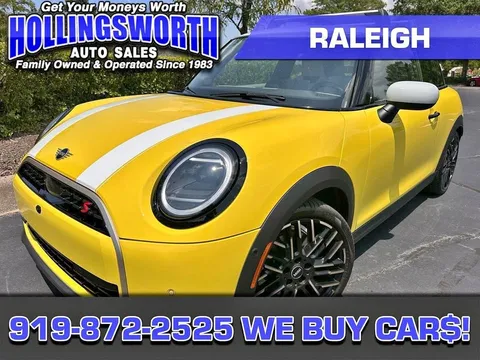 2025 MINI Cooper S Signature 2-Door Hatchback