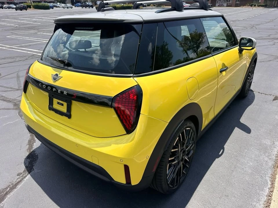 2025 Mini Mini 4th Gen - Image 5 of 20