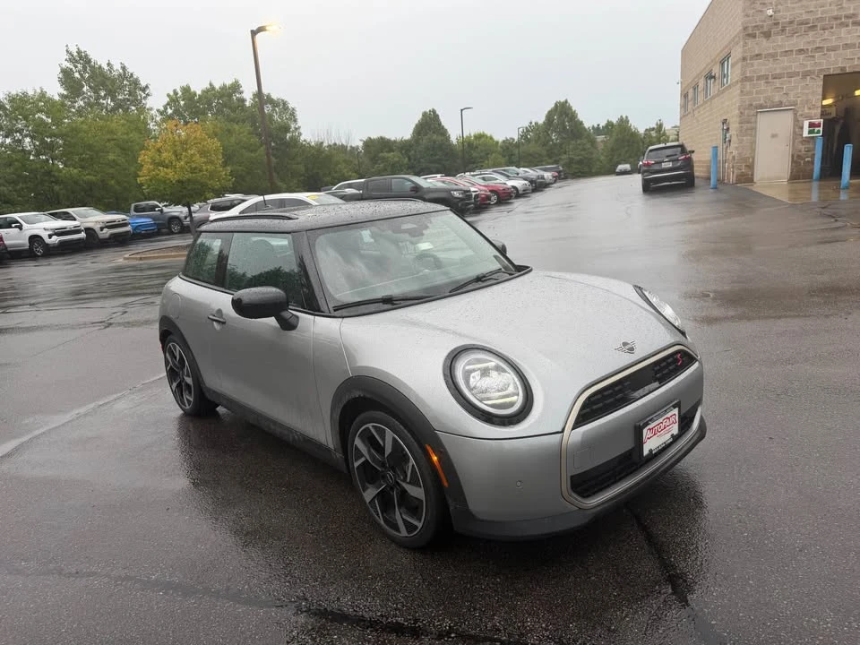 2025 Mini Mini 4th Gen - Image 11 of 17