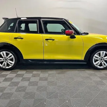 2025 MINI Cooper S Iconic