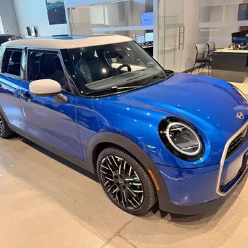 2025 MINI Cooper S 5dr