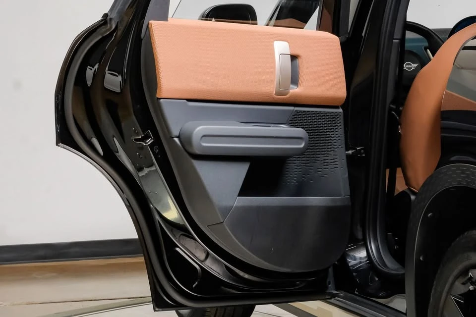 2025 Mini Countryman 3rd Gen - Image 7 of 20