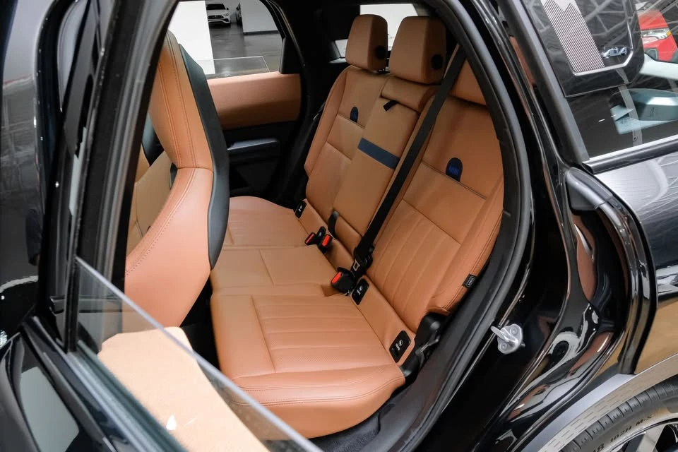 2025 Mini Countryman 3rd Gen - Image 15 of 20
